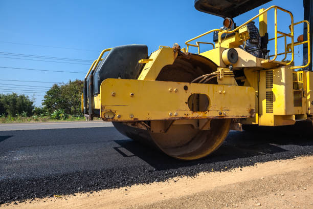 Best Driveway Paving Contractor  in Meriden, CT